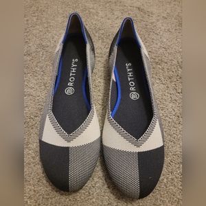 Rothys Flats Captoe Size 10.5 EUC